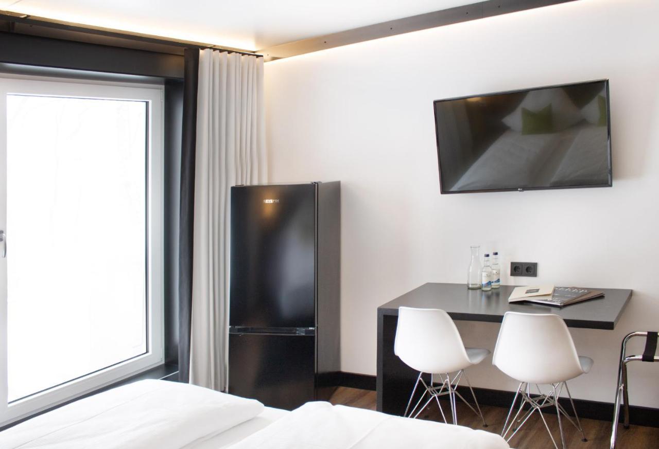 Sld By Wmm Schnelldorf